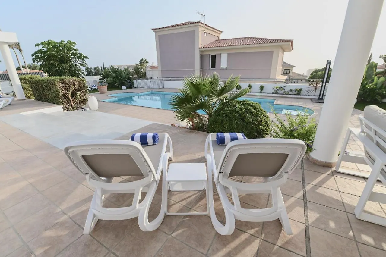 Villa Boutique Tenerife Costa Adeje  Costa Adeje (Tenerife)